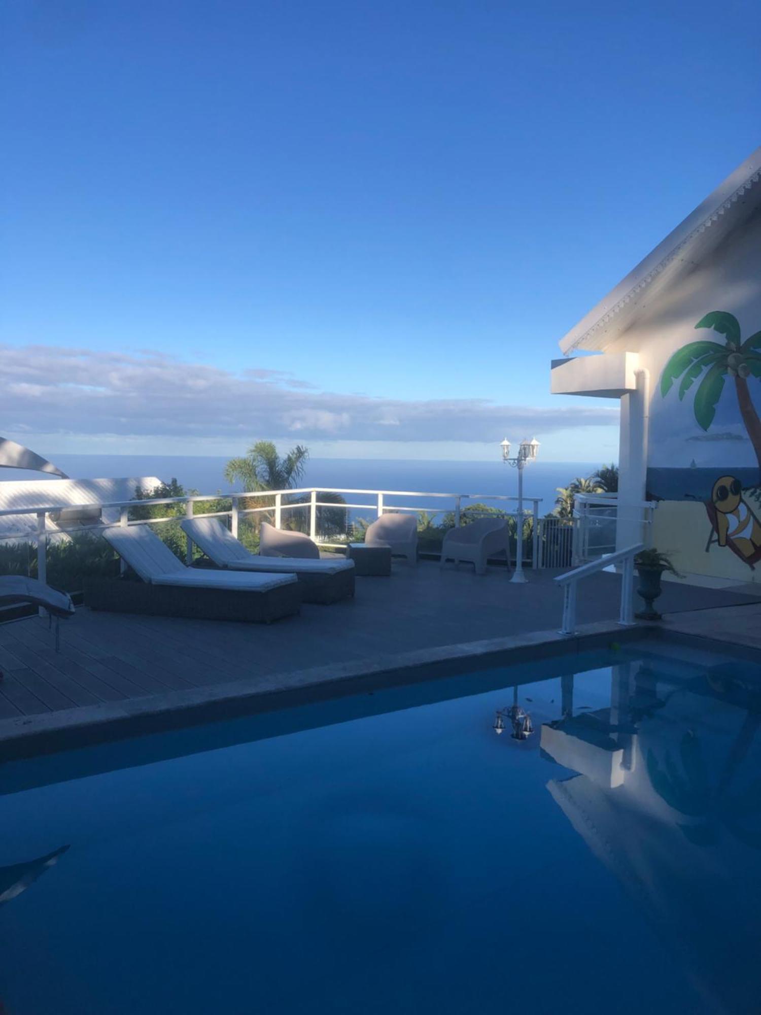 St Leu -Villa D'Artiste, Superbe Vue Mer, Piscine Chauffee Saint-Leu Exteriör bild